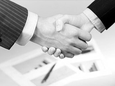 Formation en ligne et coaching à distance, choisissez la forme de soutien commercial qui vous correspond!
